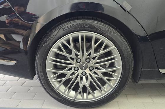 Genesis G90 3.3 T AWD Premium — пробег 97 569 км — фото 5 из 5