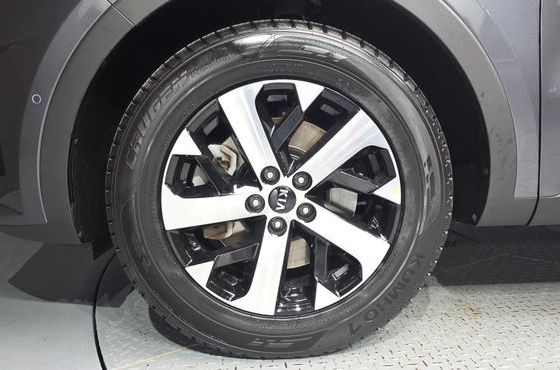 Kia Sorento Gasoline 2.5T 2WD Signature — пробег 60 391 км — фото 5 из 5