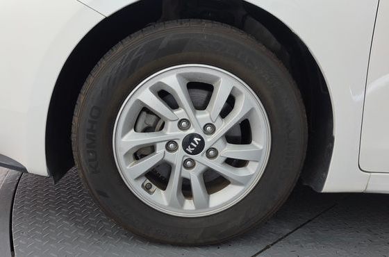 Kia K3 Luxury — пробег 150 098 км — фото 5 из 5