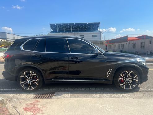 BMW X5 xDrive 30d xLine — пробег 90 000 км — фото 3 из 5