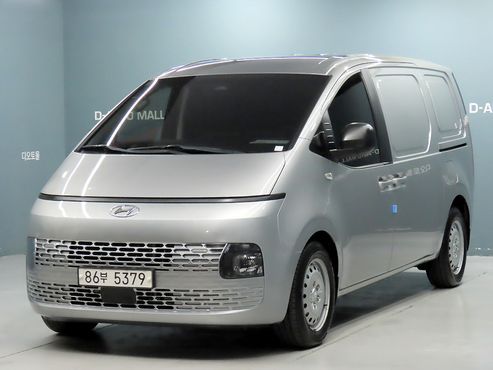 Hyundai Staria Cargo 3-Seater Smart — пробег 121 757 км — фото 1 из 5