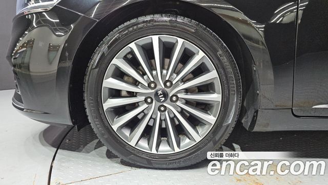Kia K7 из Кореи Encar