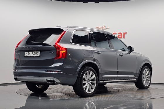 Volvo XC90 D5 Inscription — пробег 62 638 км — фото 2 из 5