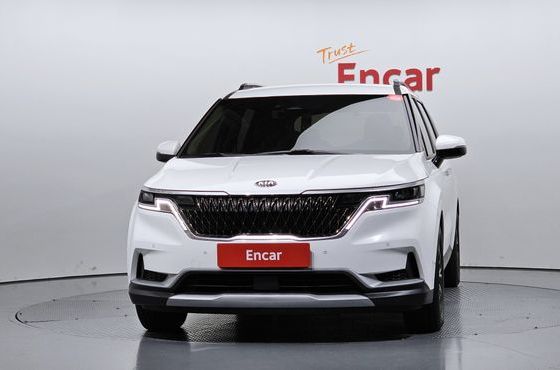Kia Carnival Diesel 9-Seater Prestige — пробег 64 695 км — фото 3 из 5
