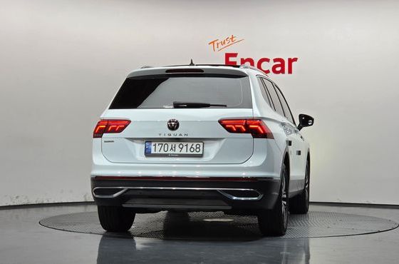 Volkswagen Tiguan 2.0 TSI Prestige — пробег 31 426 км — фото 4 из 5