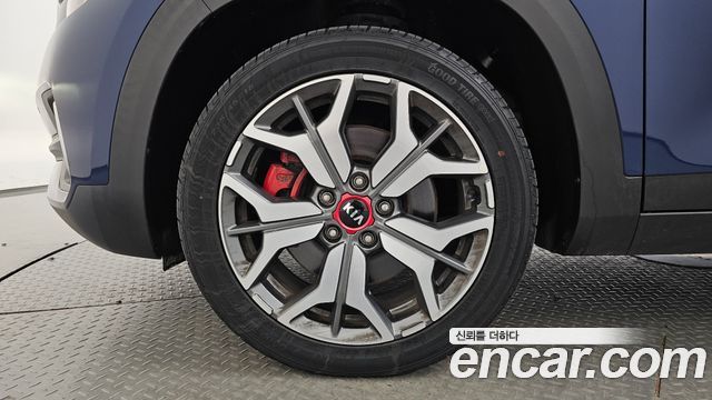 Kia Seltos из Кореи Encar