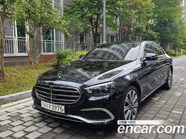 Mercedes-Benz E-Class E300e 4MATIC Exclusive — пробег 38 000 км — фото 2 из 5