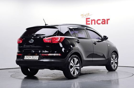 Kia Sportage Diesel 2WD TLX Deluxe — пробег 137 815 км — фото 2 из 5