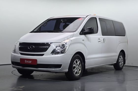 Hyundai Starex 12-Seater Wagon CVX Deluxe — пробег 123 576 км — фото 1 из 5