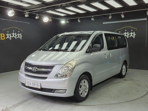 Hyundai Starex 11-Seater Wagon CVX Premium — пробег 140 000 км — фото 3 из 5