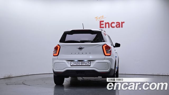 Ssangyong TIBOLI из Кореи Encar