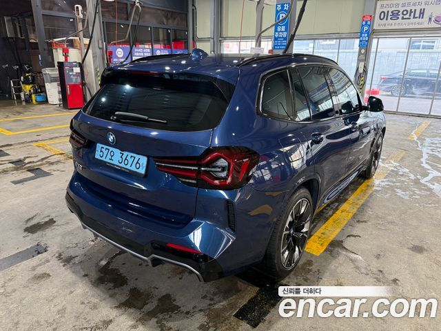 BMW iX3 M Sports — пробег 38 000 км — фото 2 из 5