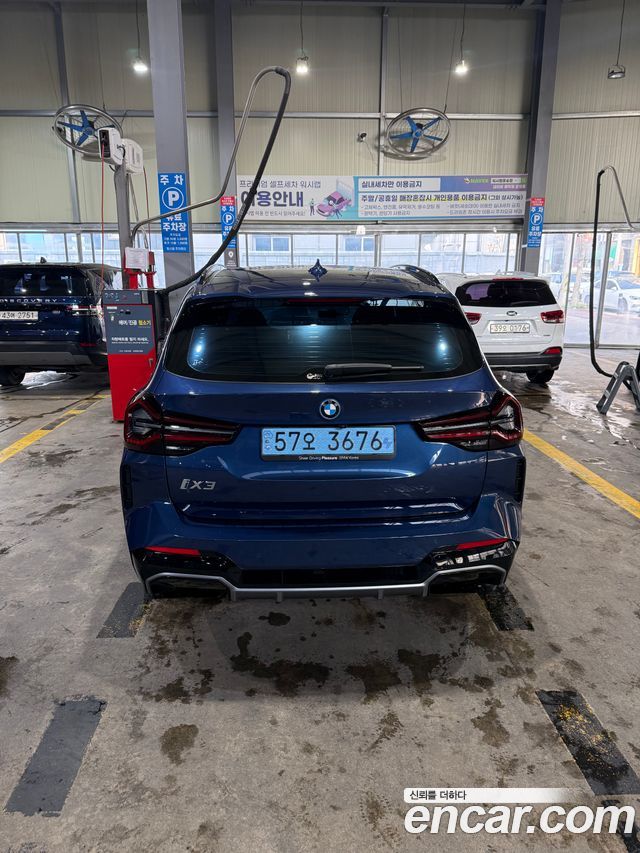 BMW iX3 M Sports — пробег 38 000 км — фото 4 из 5