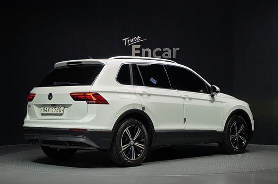 Volkswagen Tiguan 2.0 TDI Prestige — пробег 53 098 км — фото 2 из 5