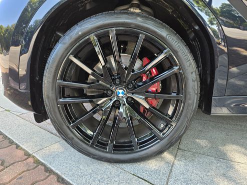 BMW X6 xDrive40d M Sport Pro — пробег 4 100 км — фото 5 из 5