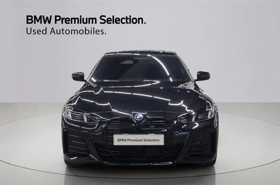 BMW i4 eDrive40 M Sports — пробег 14 302 км — фото 3 из 5