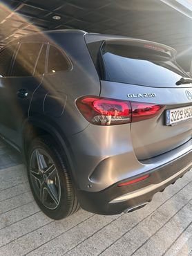 Mercedes-Benz GLA-Class GLA250 4MATIC — пробег 46 500 км — фото 2 из 5