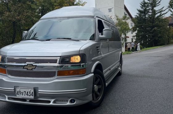 Chevrolet Express Van 6.0 — пробег 65 000 км — фото 1 из 5