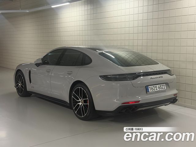 Porsche Panamera 4.0 GTS — пробег 56 500 км — фото 4 из 5