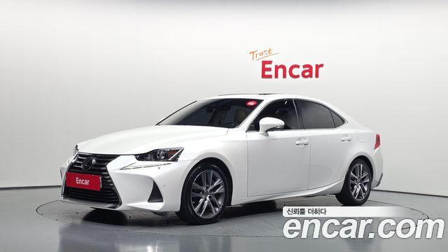 Lexus IS Supreme — пробег 64 039 км — фото 1 из 5