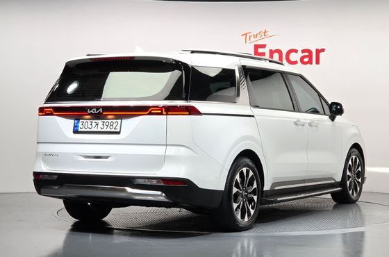 Kia Carnival Gasoline 9-Seater Signature — пробег 24 507 км — фото 2 из 5