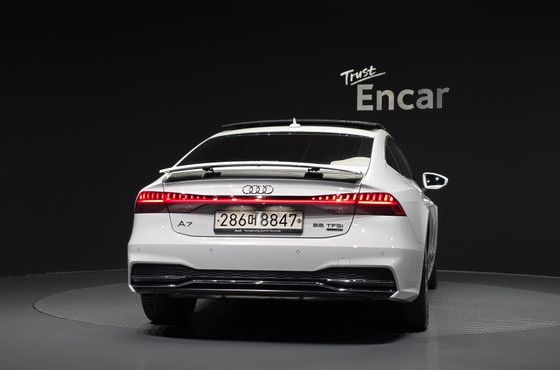 Audi A7 55 TFSI Quattro Premium — пробег 55 557 км — фото 4 из 5