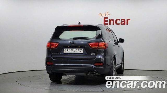 Kia Sorento Diesel 2.0 2WD Marster — пробег 98 393 км — фото 4 из 5
