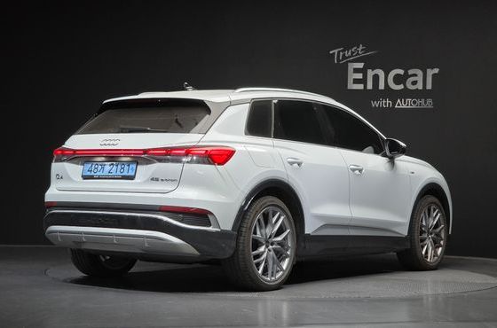 Audi Q4 e-tron 45 Premium — пробег 25 883 км — фото 2 из 5