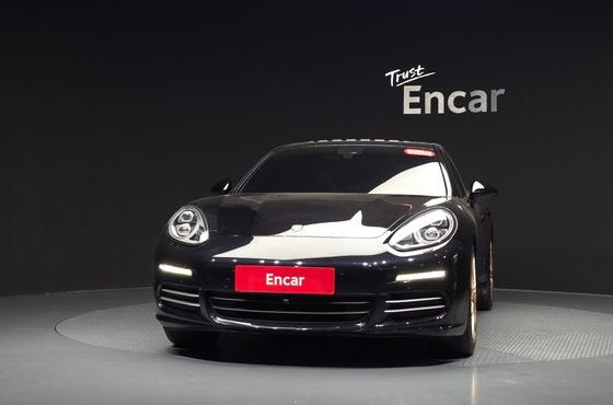 Porsche Panamera 3.6 AWD Edition 970 — пробег 70 948 км — фото 3 из 5