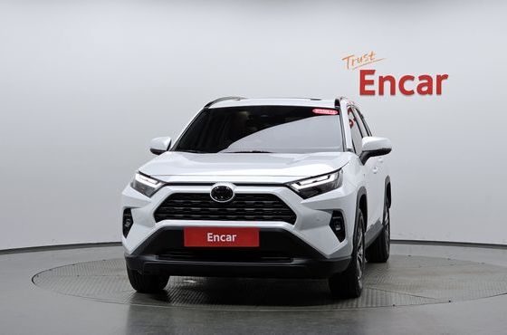 Toyota RAV4 2.5 2WD Hybrid XLE — пробег 14 699 км — фото 3 из 5
