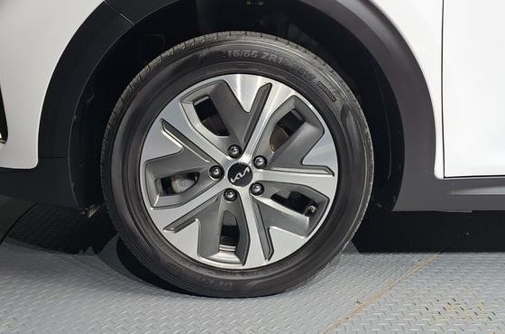 Kia Niro Earth — пробег 148 140 км — фото 5 из 5