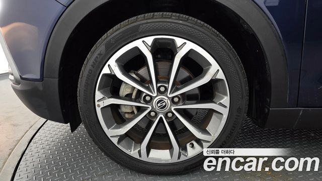 Ssangyong TIBOLI из Кореи Encar