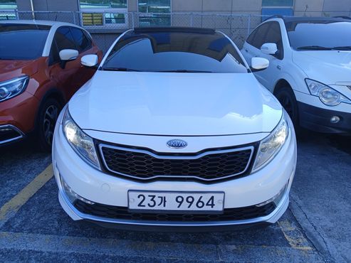 Kia K5 Prestige — пробег 210 000 км — фото 1 из 5