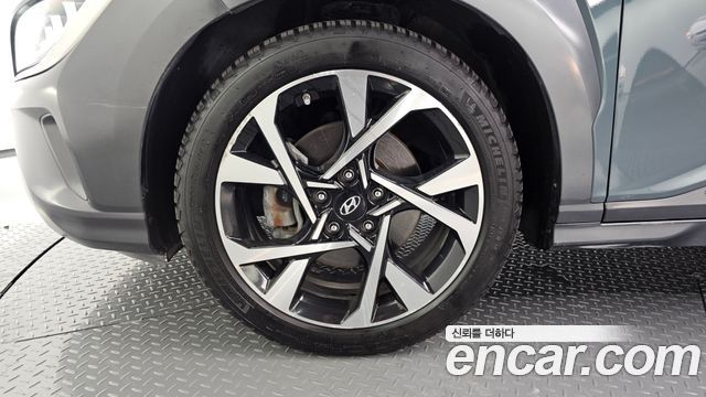 Hyundai Kona из Кореи Encar