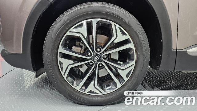 Hyundai Santafe из Кореи Encar
