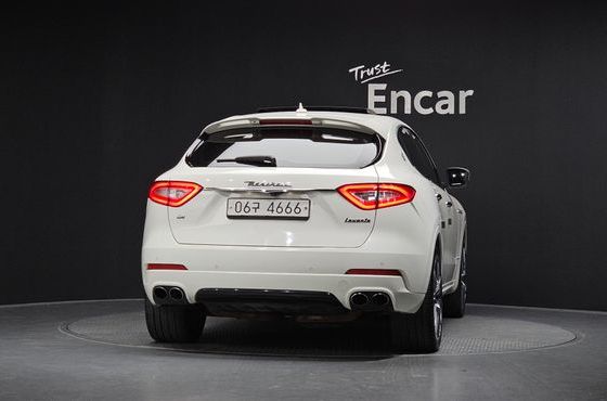 Maserati Levante 3.0 AWD GranSport — пробег 185 300 км — фото 4 из 5