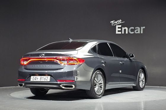 Hyundai Grandeur 2.4 Premium — пробег 100 889 км — фото 2 из 5