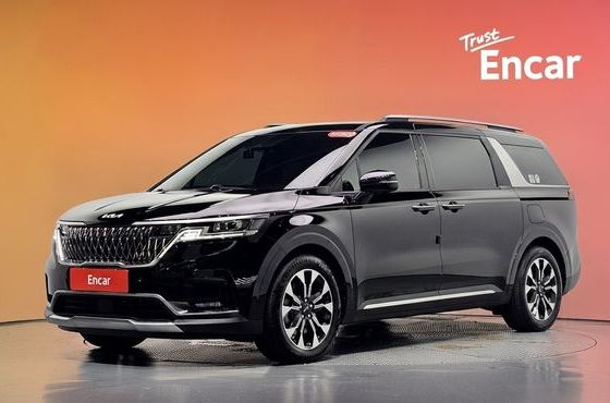 Kia Carnival Gasoline 9-Seater Signature — пробег 61 621 км — фото 1 из 5