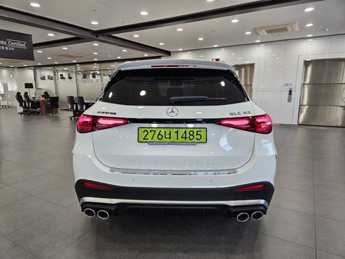 Mercedes-Benz GLC-Class AMG GLC43 4MATIC — пробег 1 819 км — фото 4 из 5