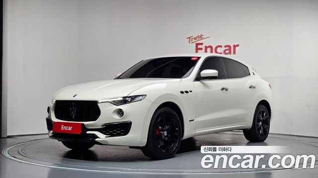 Maserati Levante 3.0 AWD GranSport — пробег 128 038 км — фото 1 из 5