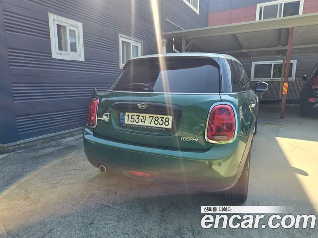 Mini Cooper HIGH Third Generation — пробег 43 000 км — фото 2 из 5
