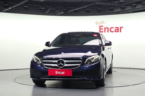 Mercedes-Benz E-Class E220d Avantgarde — пробег 88 857 км — фото 3 из 5