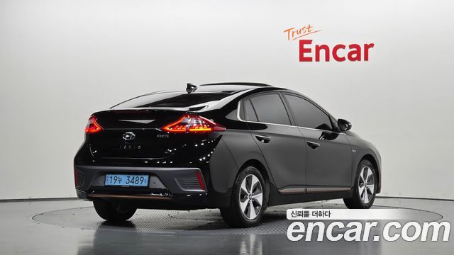 Hyundai Ioniq из Кореи Encar
