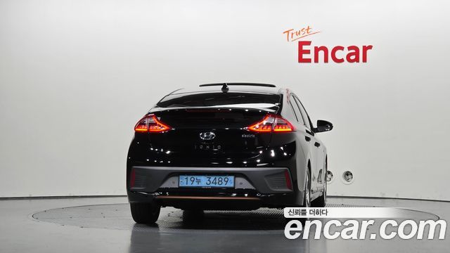 Hyundai Ioniq из Кореи Encar