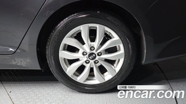 Kia K5 из Кореи Encar
