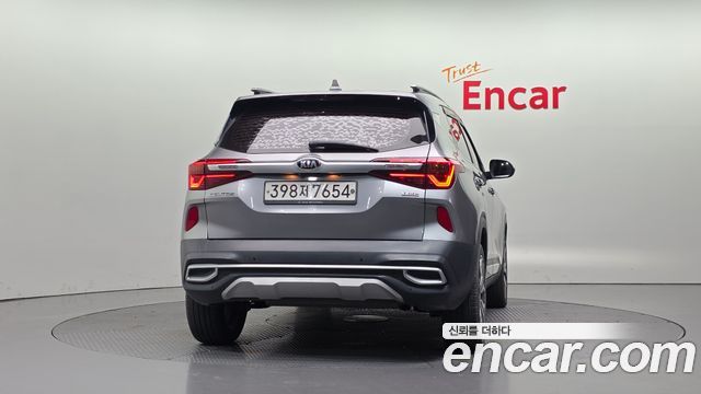 Kia Seltos из Кореи Encar