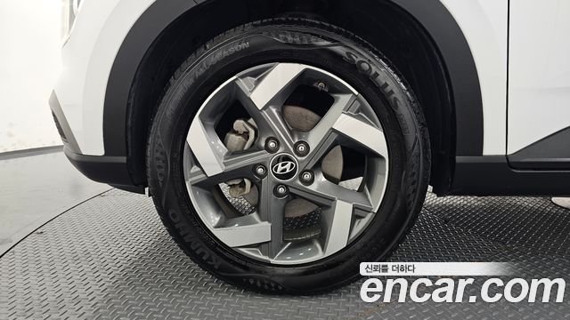 Hyundai Venue из Кореи Encar