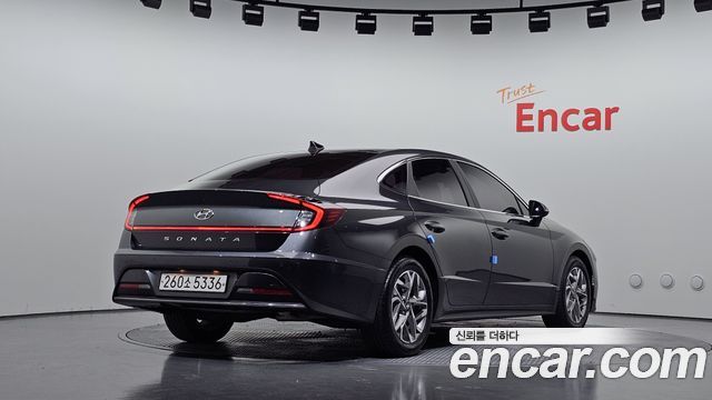 Hyundai Sonata 2.0 Premium — пробег 62 403 км — фото 2 из 5