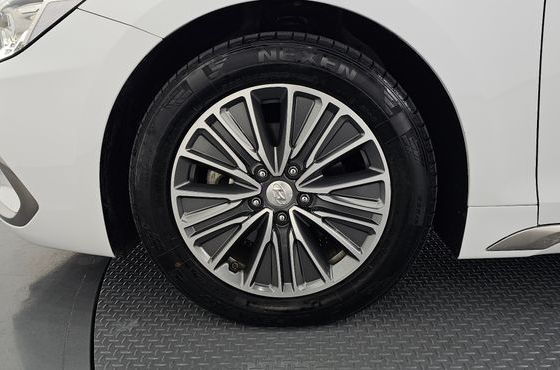 Hyundai Grandeur Exclusive Special — пробег 102 156 км — фото 5 из 5