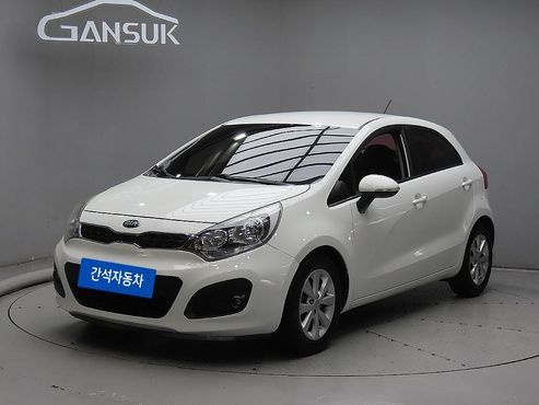 Kia pride 1.6 GDI Hatchback Luxury — пробег 117 598 км — фото 2 из 5